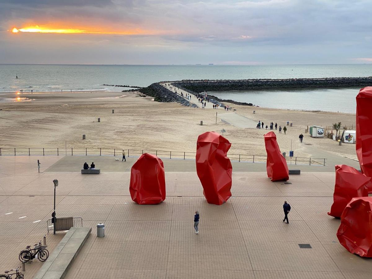Panoramic View On Beach, Ships, Sea - Place To Be Ostend Luaran gambar