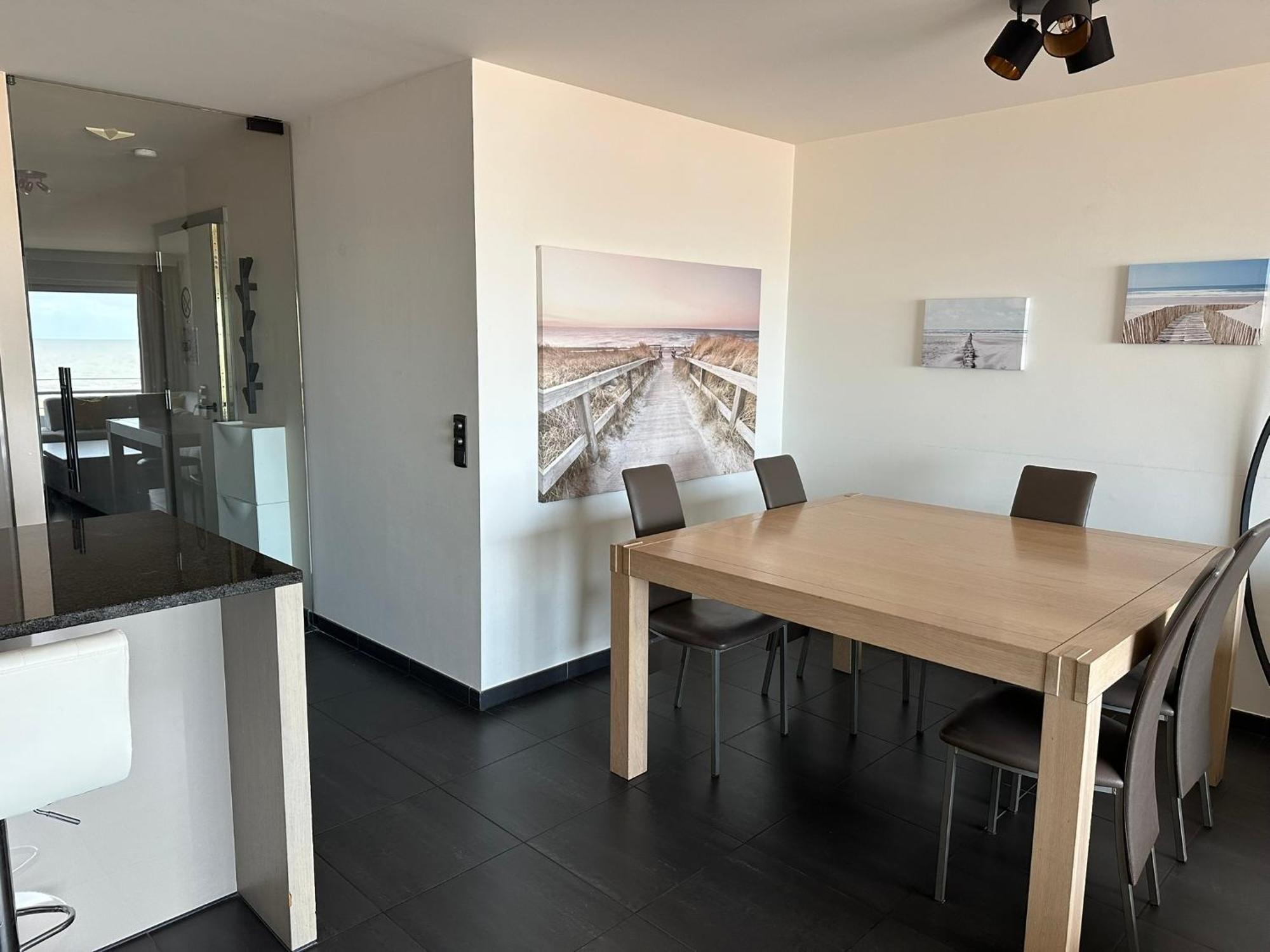 Panoramic View On Beach, Ships, Sea - Place To Be Ostend Luaran gambar